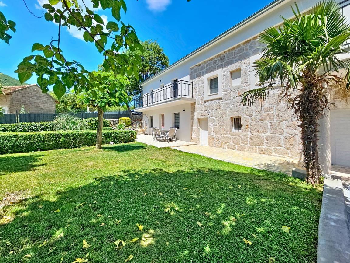 80 M² House ∙ 2 Bedrooms ∙ 4 Guests - Dalmatia