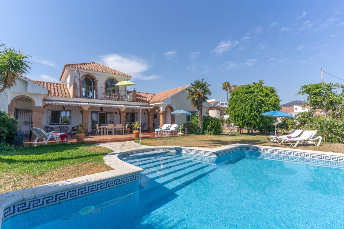 120 M² Casa ∙ 3 Habitaciones ∙ 6 Huéspedes - Algarrobo