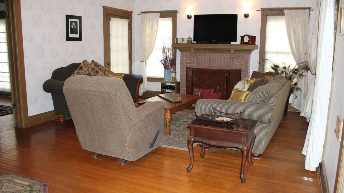 House ∙ 3 Bedrooms ∙ 6 Guests - Paso Robles, CA