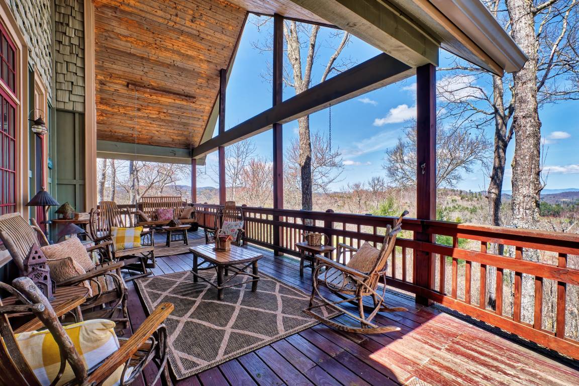 House ∙ 3 Bedrooms ∙ 8 Guests - Highlands, NC