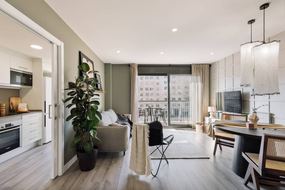 61 M² Apartamento ∙ 1 Habitación ∙ 3 Huéspedes - La Floresta