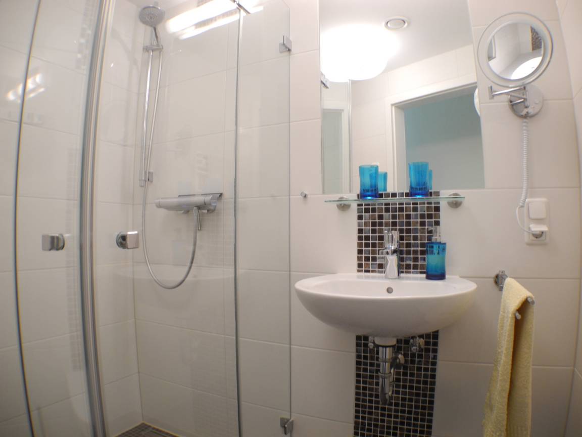 80 m² Ferienwohnung ∙ 2 Schlafzimmer ∙ 4 Gäste – Bild 10