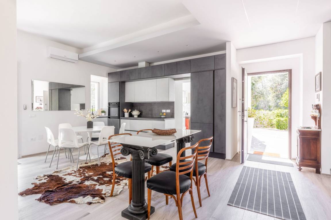 171 m&sup2; Unterkunft 3 Schlafzimmer 6 G&auml;ste