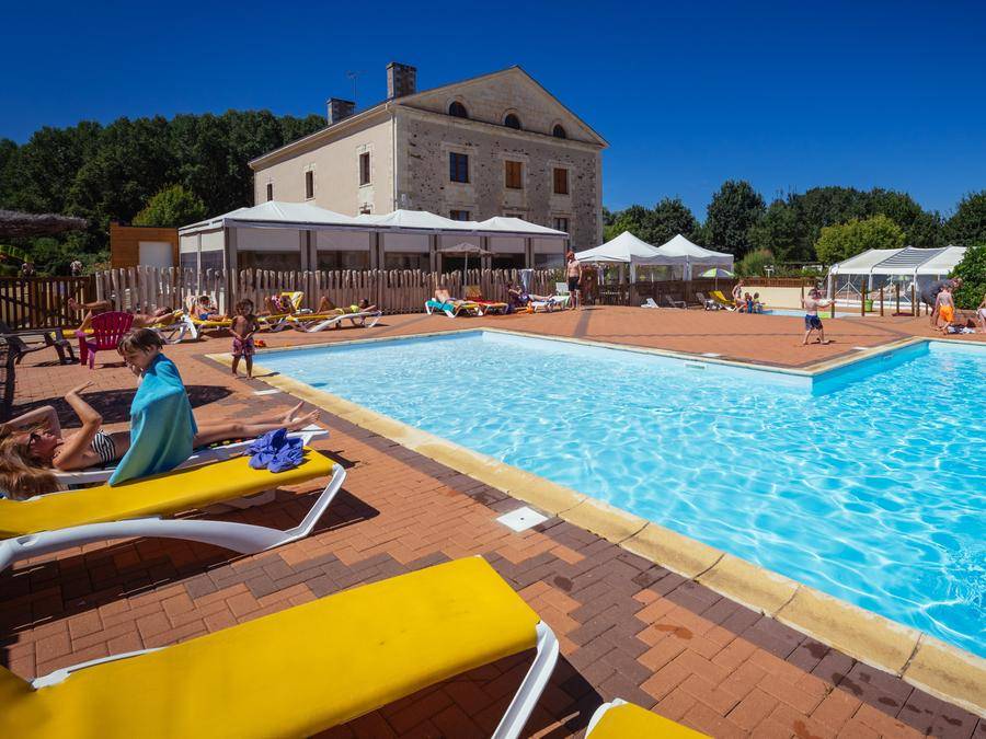 100 M² Maison De Vacances ∙ 4 Chambres ∙ 8 Personnes - Maine-et-Loire