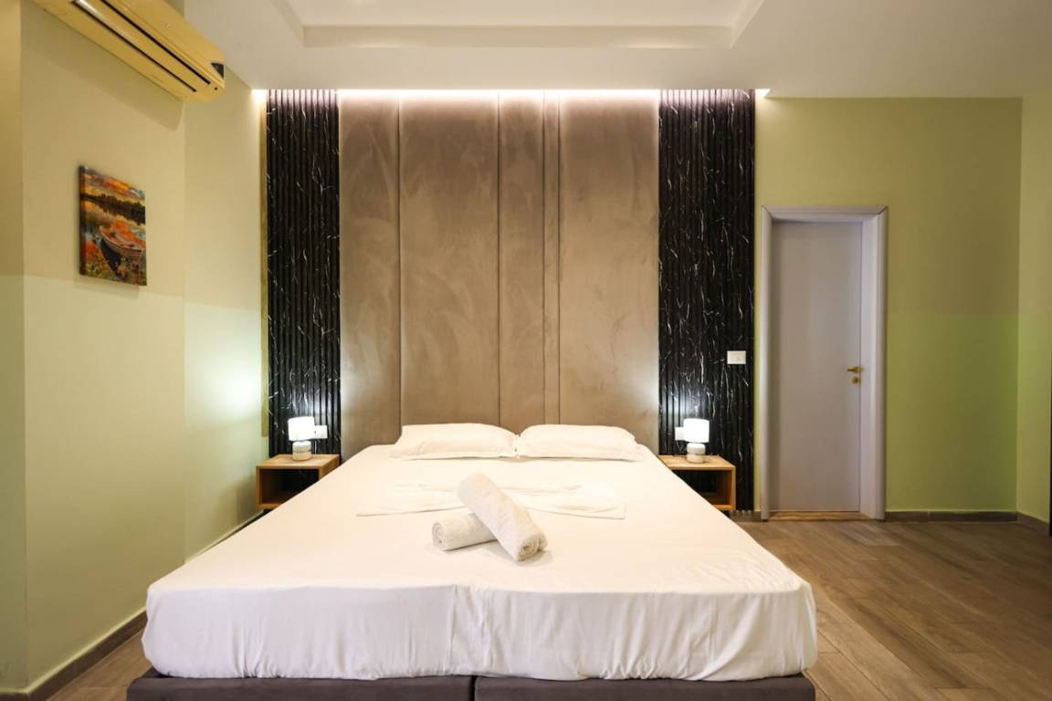 Ferienwohnung ∙ 1 Schlafzimmer ∙ 4 Gäste - Durrës