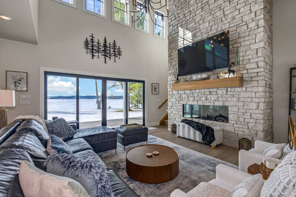 House ∙ 5 Bedrooms ∙ 8 Guests - Eagle River, WI
