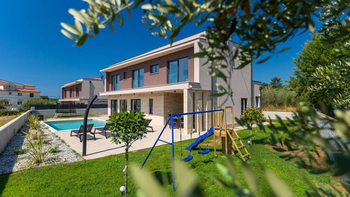 170 M² Villa ∙ 4 Schlafzimmer ∙ 10 Gäste - Rakalj