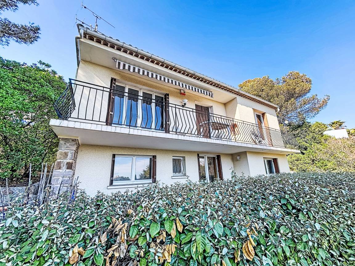 45 M² Lägenhet ∙ 1 Sovrum ∙ 4 Gäster - Franska rivieran