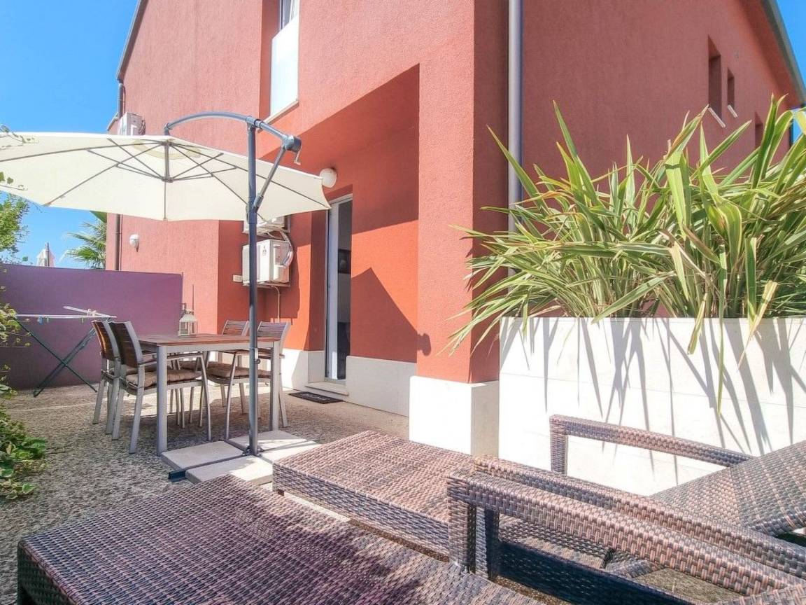 40 M² Appartement ∙ 2 Chambres ∙ 4 Personnes - Novigrad