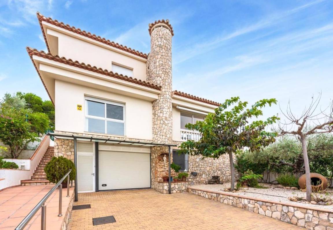 350 M² Villa ∙ 4 Chambres ∙ 11 Personnes - L'Ampolla