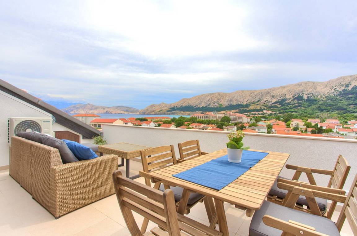 65 M² Apartment ∙ 3 Bedrooms ∙ 6 Guests - Punat