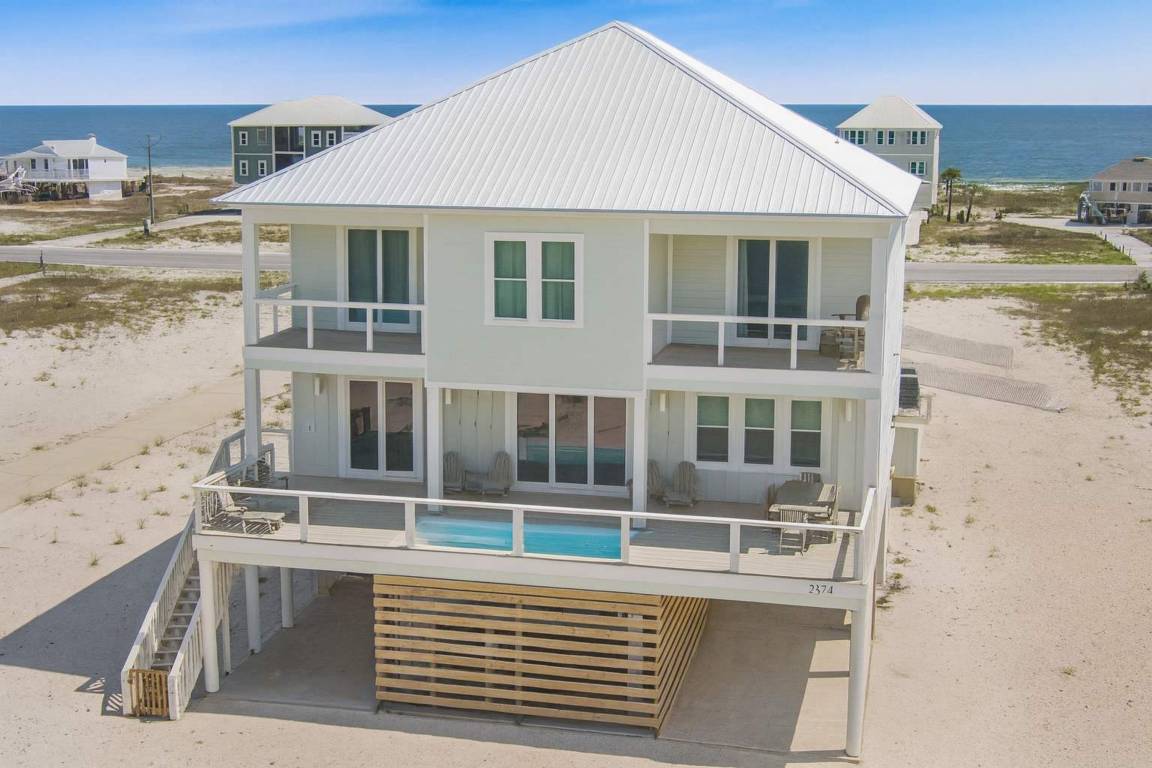 Apartment ∙ 6 Bedrooms ∙ 16 Guests - Gulf Shores, AL