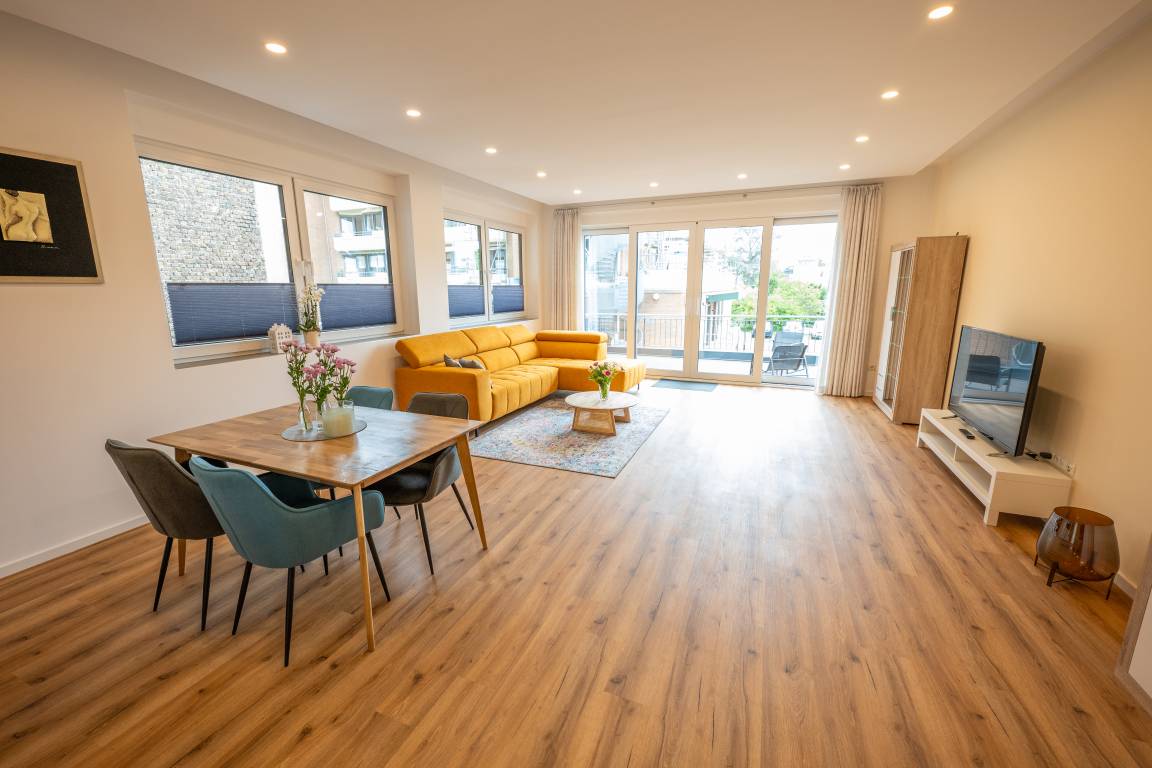 120 M² Appartement ∙ 1 Slaapkamer ∙ 2 Gasten - Altenahr