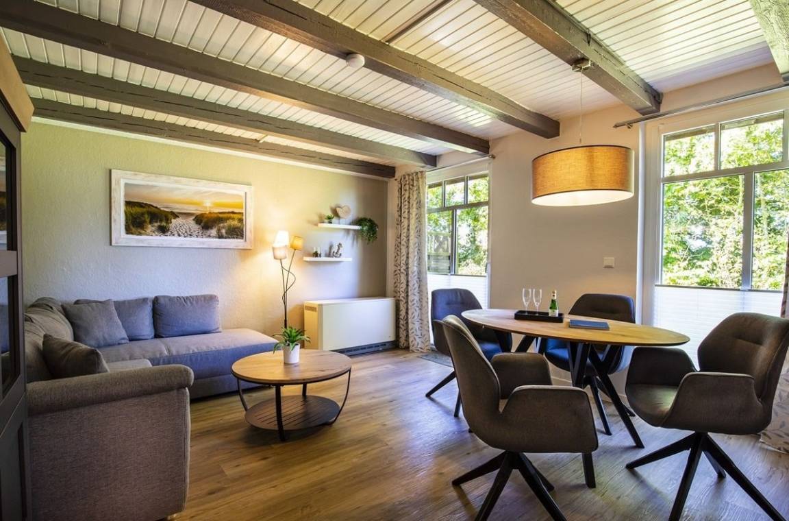 62 m² Ferienhaus ∙ 2 Schlafzimmer ∙ 2 Gäste – Bild 3