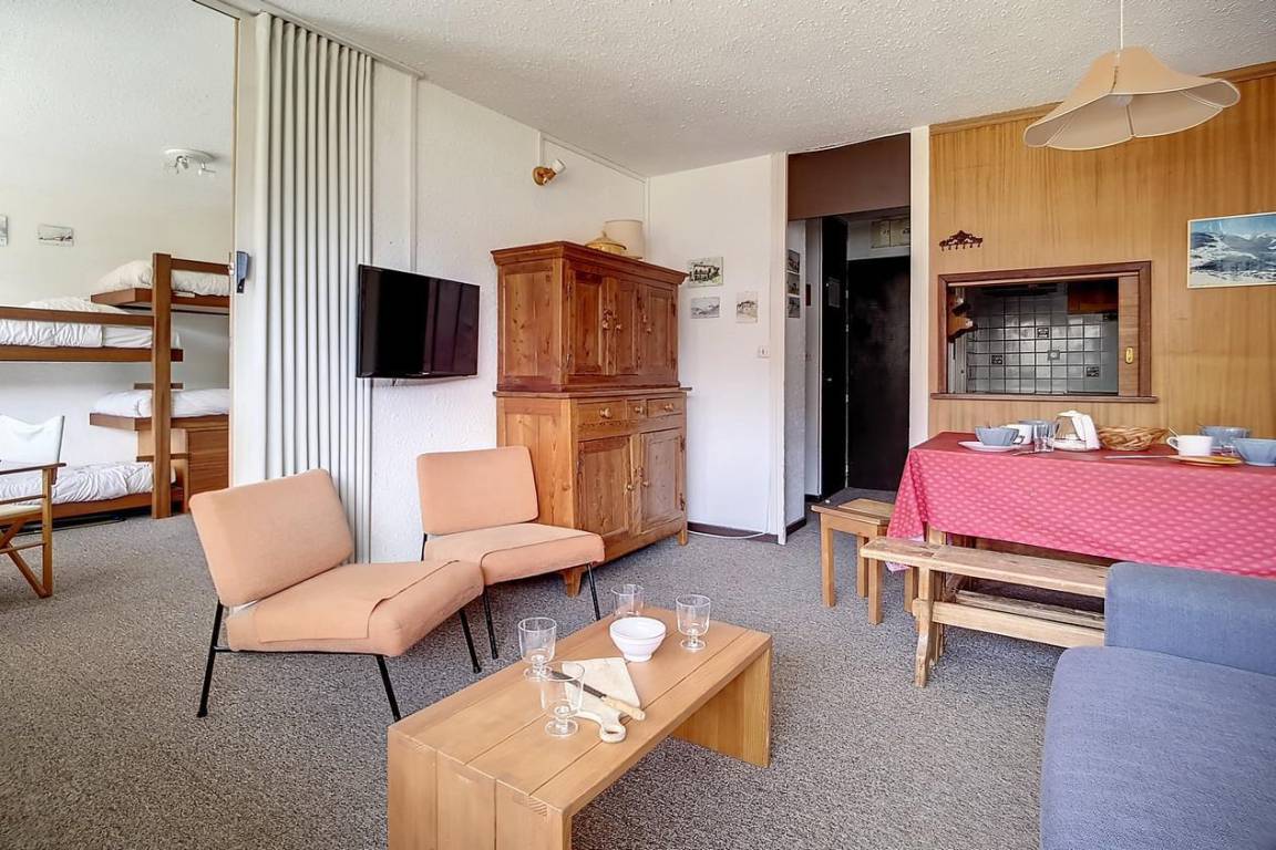 42 m² Ferienwohnung ∙ 1 Schlafzimmer ∙ 6 Gäste – Bild 2