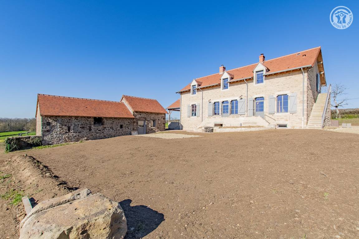 180 m&sup2; G&icirc;te 4 Schlafzimmer 8 G&auml;ste