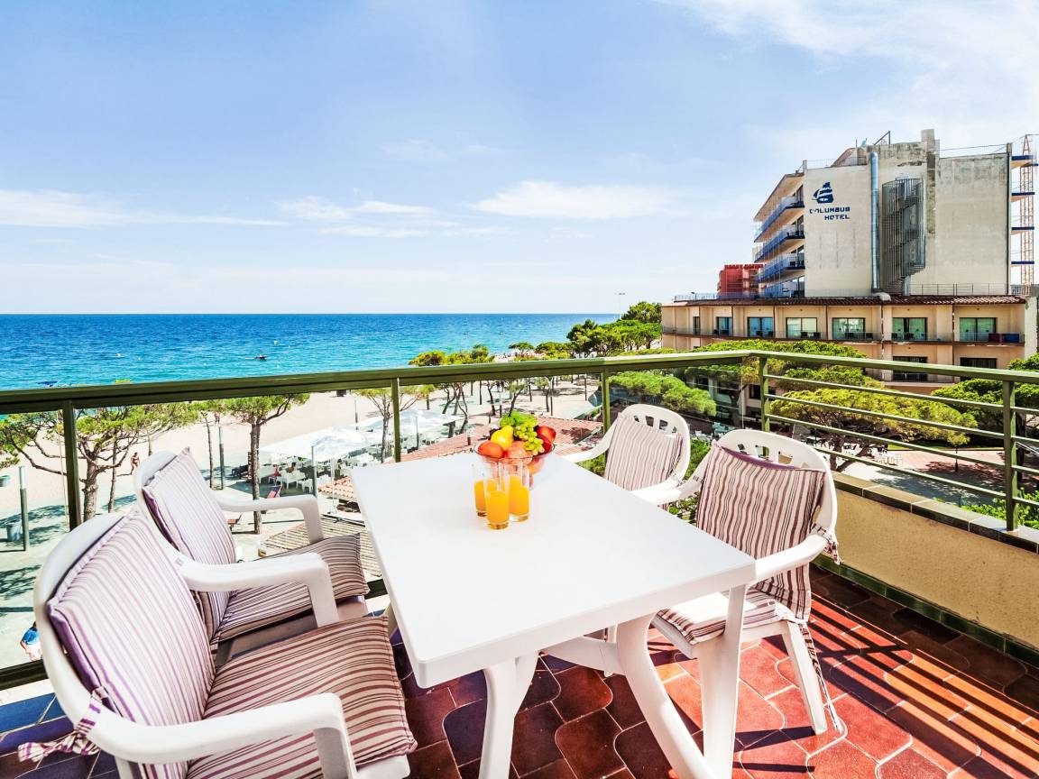 67 M² Apartamento ∙ 2 Habitaciones ∙ 4 Huéspedes - Platja d'Aro