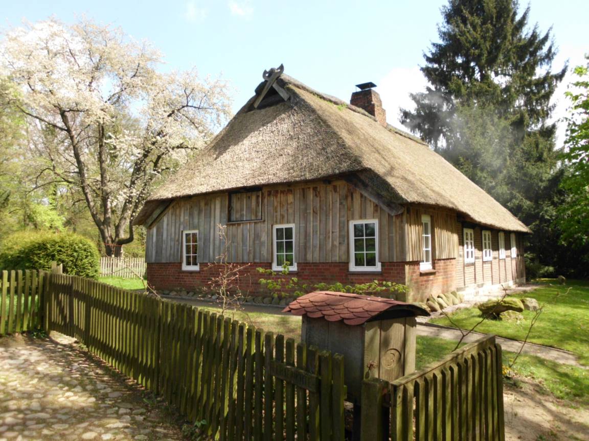 56 M² Ferienhaus ∙ 2 Schlafzimmer ∙ 4 Gäste - Amelinghausen
