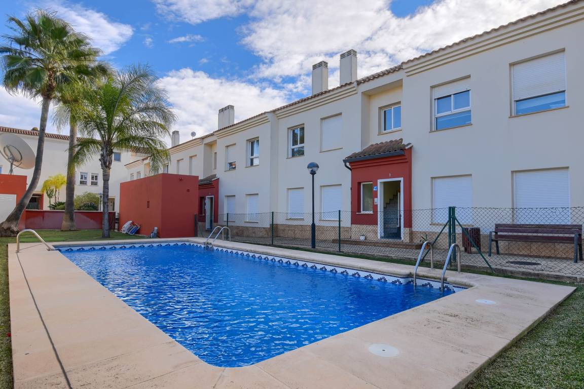 134 M² Apartamento ∙ 2 Habitaciones ∙ 4 Huéspedes - Dénia