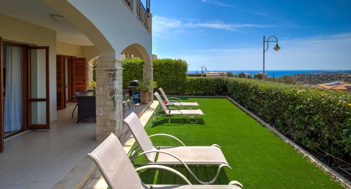 120 M² Apartment ∙ 3 Bedrooms ∙ 6 Guests - Cyprus