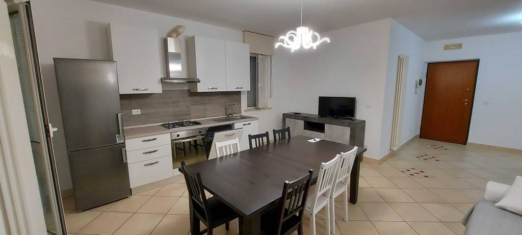 90 M² Appartamento Vacanza ∙ 3 Camere Da Letto ∙ 7 Ospiti - San Benedetto del Tronto