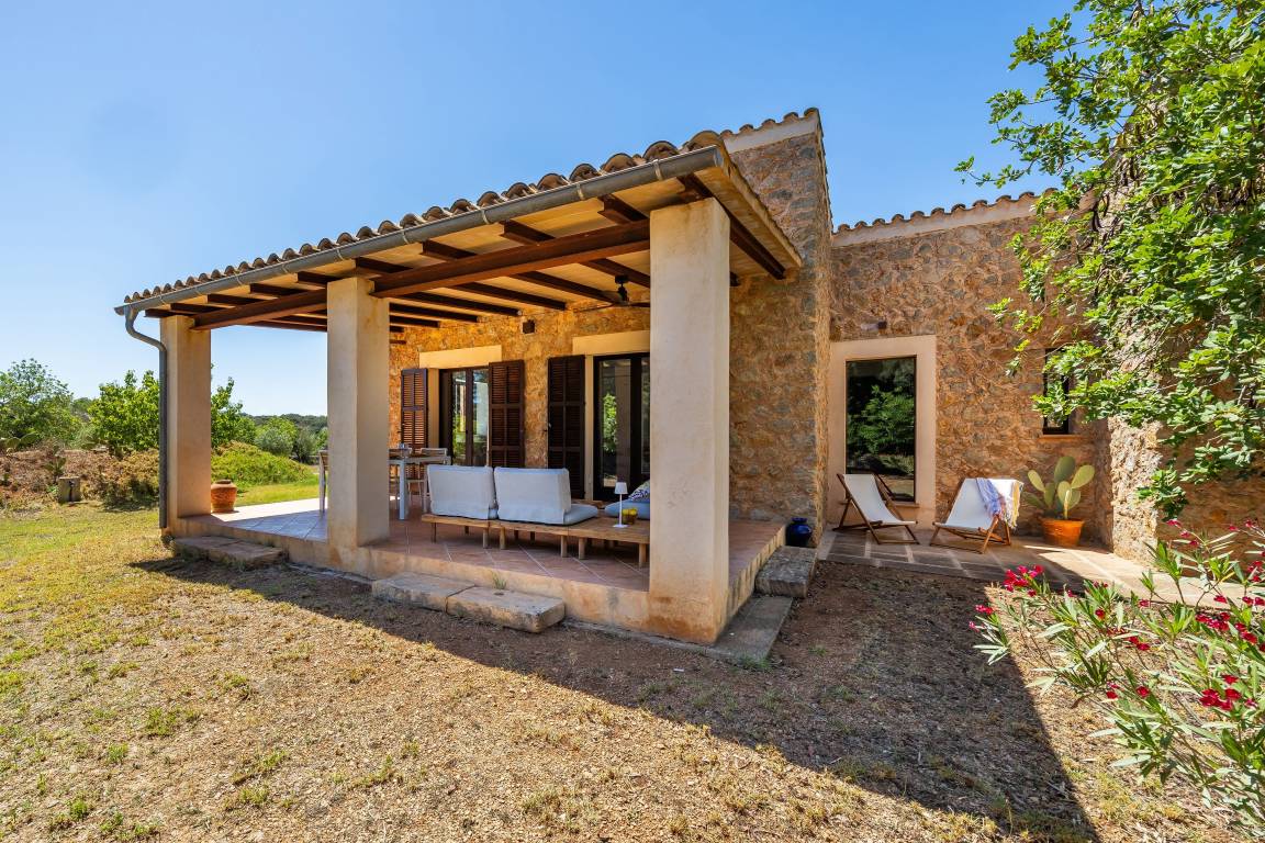 100 M² Ferienhaus ∙ 2 Schlafzimmer ∙ 4 Gäste - Artà