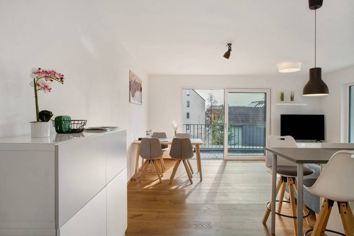 75 M² Ferienwohnung ∙ 1 Schlafzimmer ∙ 2 Gäste - Lindau