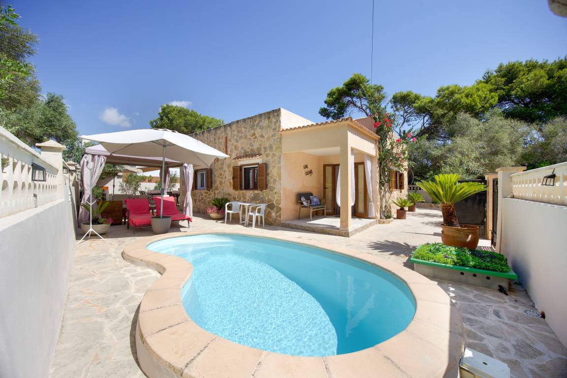 120 M² House ∙ 3 Bedrooms ∙ 5 Guests - Cala Figuera