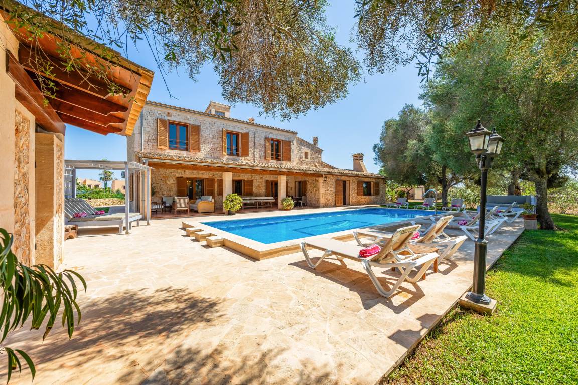 430 M² Casa De Campo ∙ 5 Habitaciones ∙ 10 Huéspedes - Mallorca