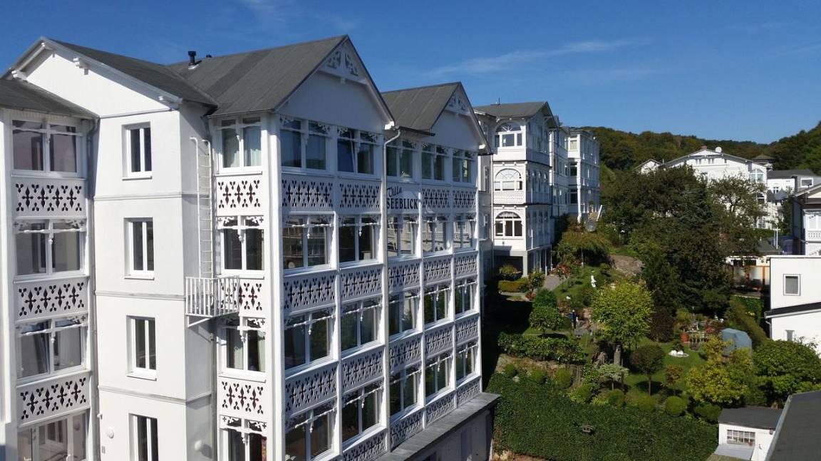 62 M² Apartment ∙ 2 Bedrooms ∙ 5 Guests - Sassnitz