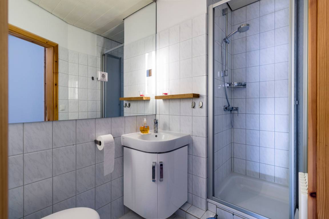 230 m² Ferienhaus ∙ 6 Schlafzimmer ∙ 14 Gäste – Bild 19