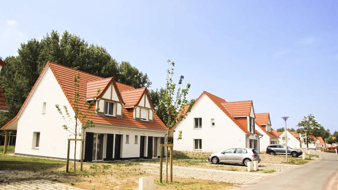 Talo ∙ 2 Makuuhuonetta ∙ 4 Vierasta - Berck