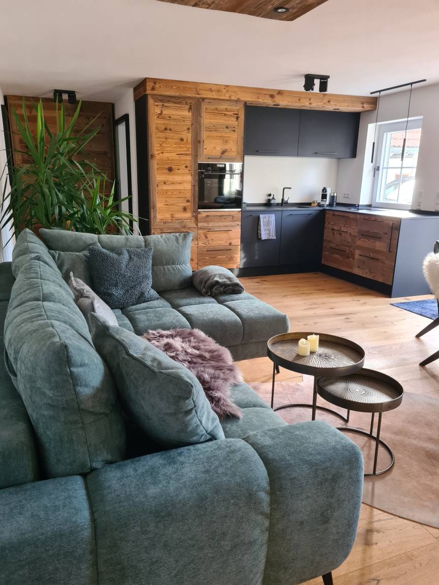 75 M² Ferienwohnung ∙ 2 Schlafzimmer ∙ 6 Gäste - Altusried