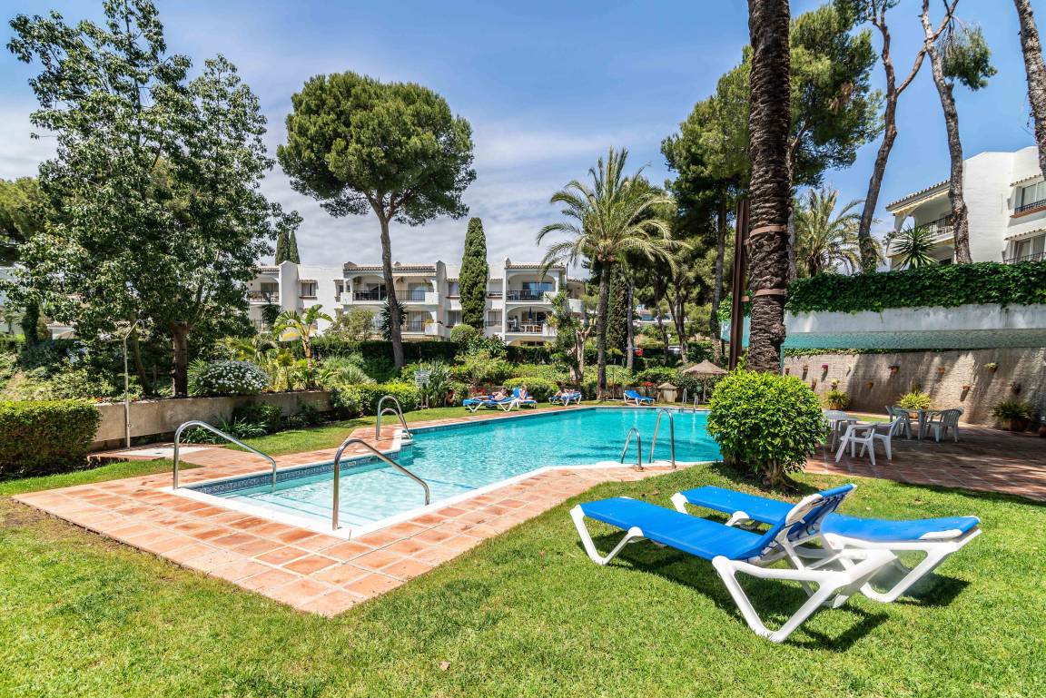 80 M² Apartamento ∙ 2 Habitaciones ∙ 4 Huéspedes - Calahonda