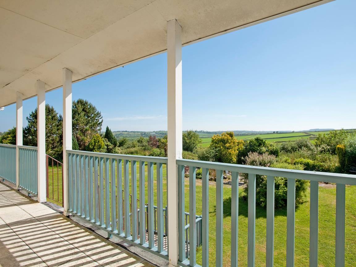 Apartment ∙ 2 Bedrooms ∙ 3 Guests - Clovelly