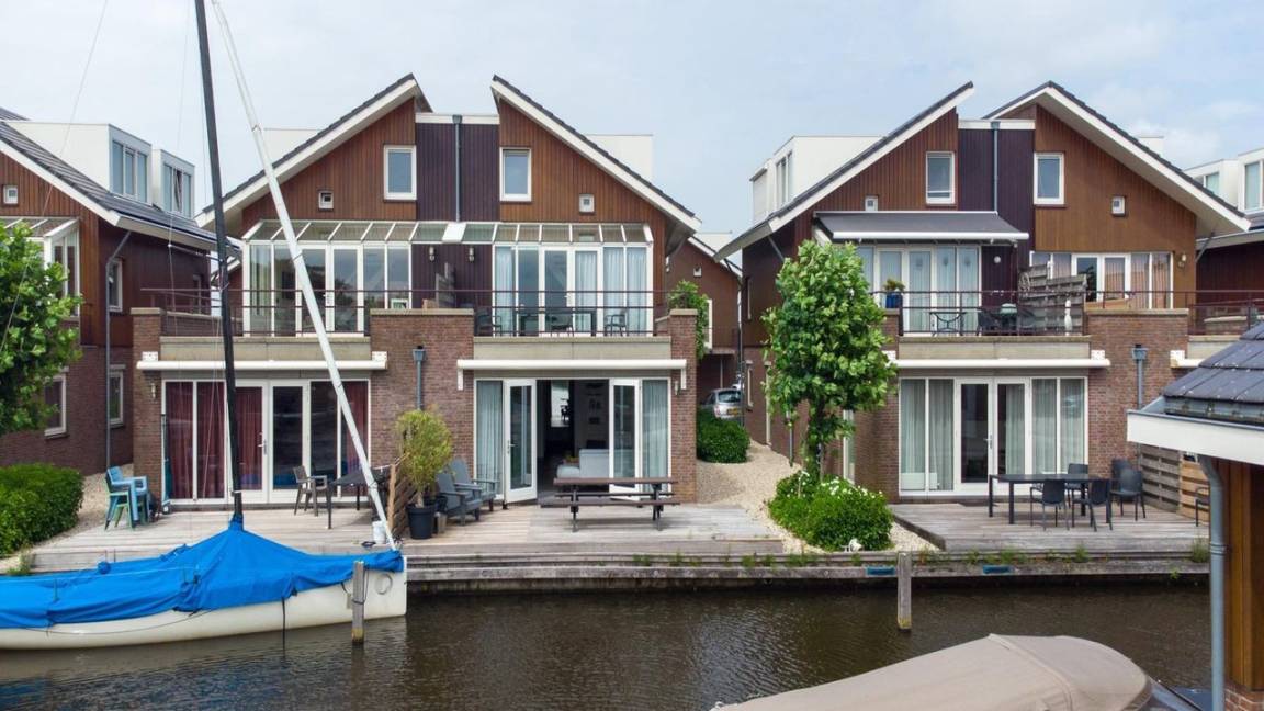 Ferienwohnung ∙ 3 Schlafzimmer ∙ 6 Gäste - Castricum