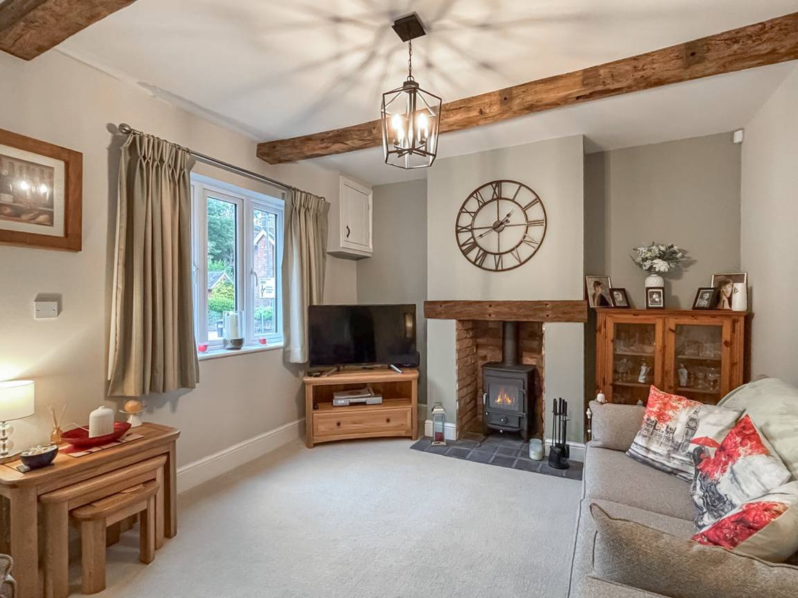 Cottage ∙ 2 Bedrooms ∙ 4 Guests - Staffordshire