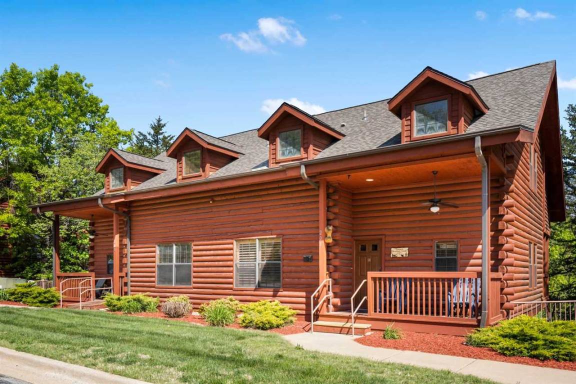 116 M² Cabin ∙ 2 Bedrooms ∙ 6 Guests - Branson, MO