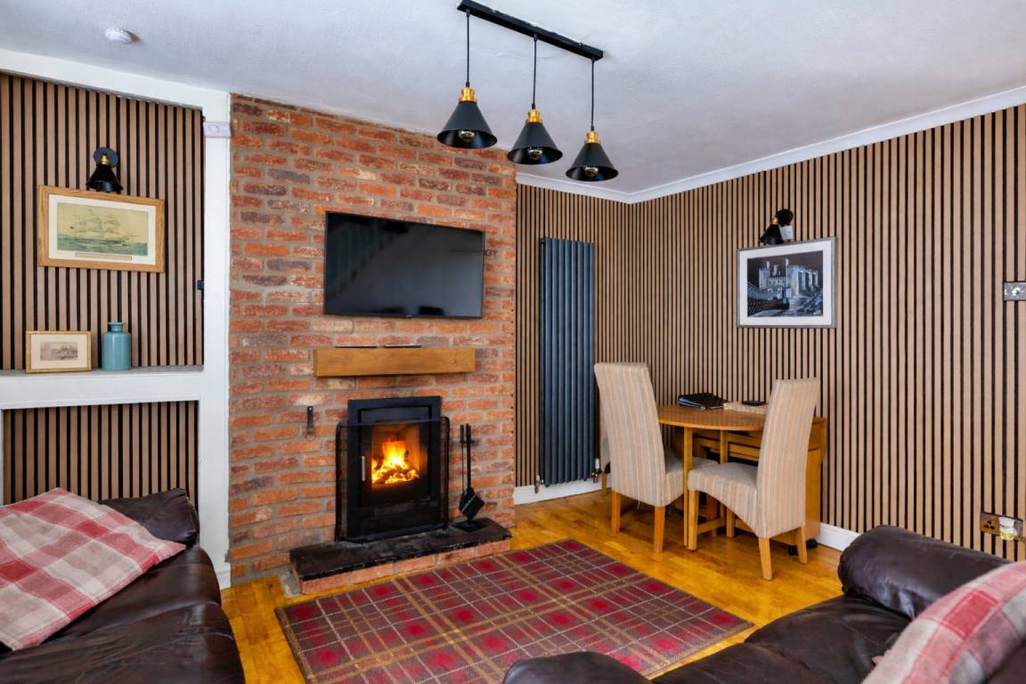 110 M² House ∙ 2 Bedrooms ∙ 4 Guests - Conwy Castle