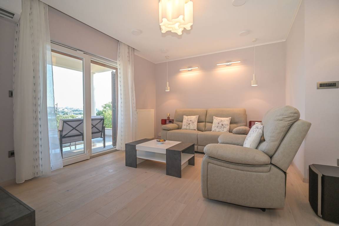 100 M² Apartamento ∙ 3 Habitaciones ∙ 4 Huéspedes - Split