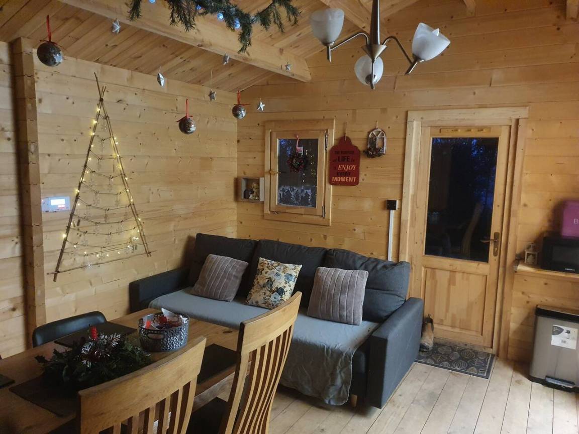 60 M² Cabin ∙ 2 Bedrooms ∙ 6 Guests - Ireland