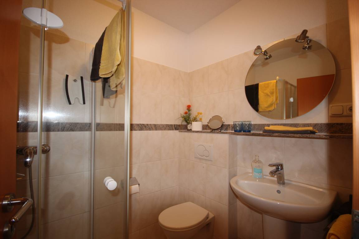 55 m² Ferienwohnung ∙ 1 Schlafzimmer ∙ 2 Gäste – Bild 8