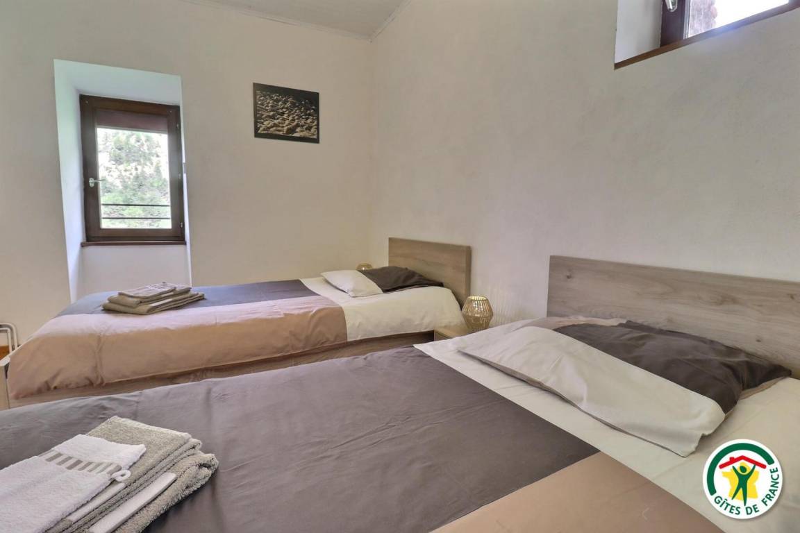 98 m² Gîte ∙ 3 Schlafzimmer ∙ 6 Gäste – Bild 22