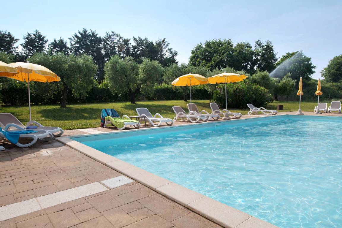 90 M² Ferienwohnung ∙ 1 Schlafzimmer ∙ 4 Gäste - Lazise, Italien