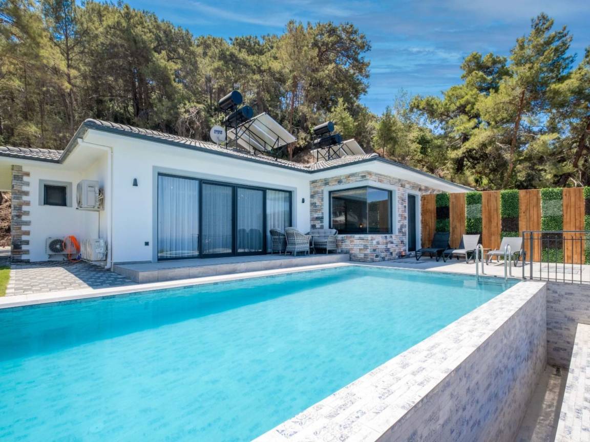 130 M² House ∙ 3 Bedrooms ∙ 6 Guests - Faralya