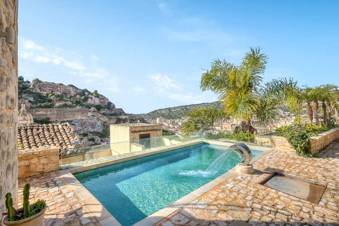90 M² Appartement ∙ 2 Chambres ∙ 4 Personnes - Scicli