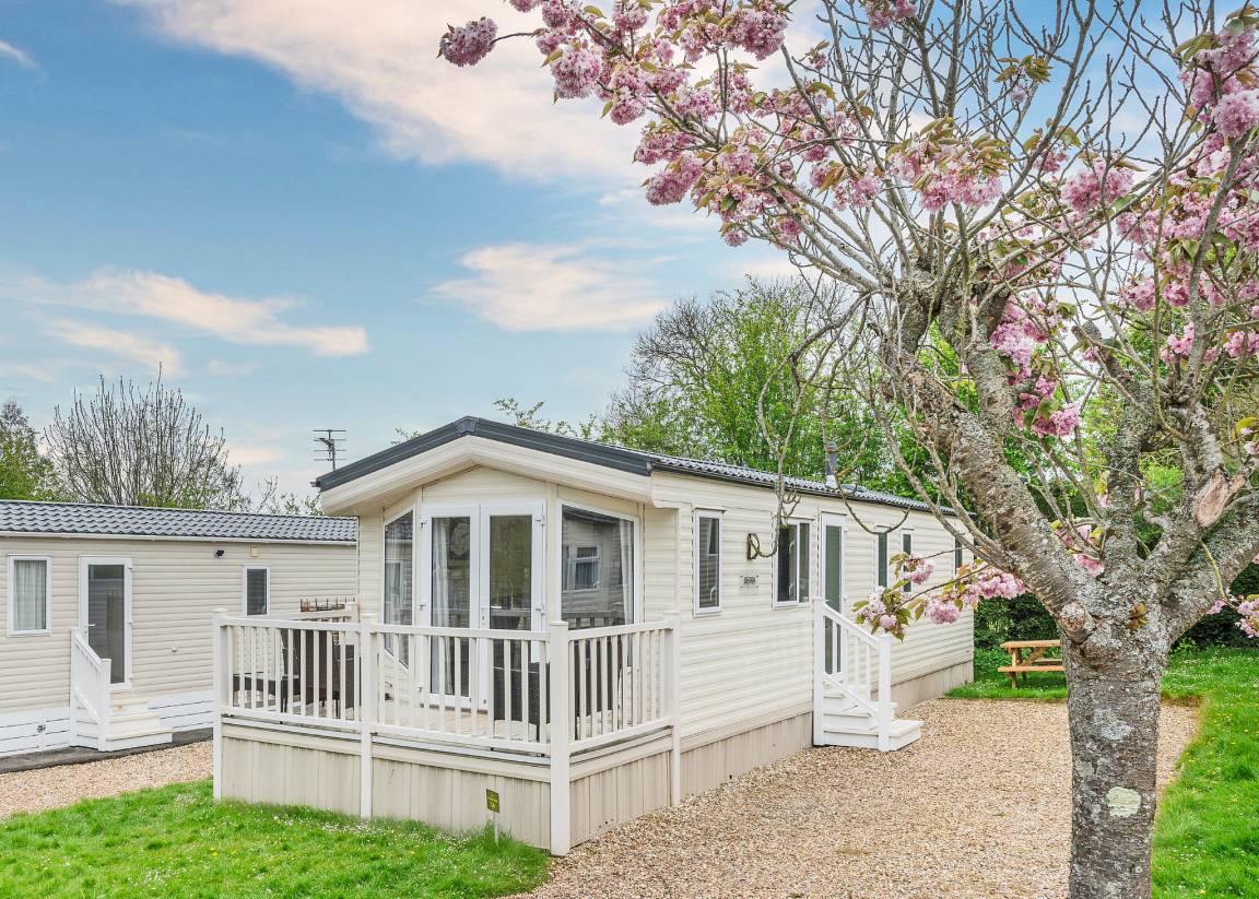Caravan ∙ 3 Bedrooms ∙ 6 Guests - Cheddar
