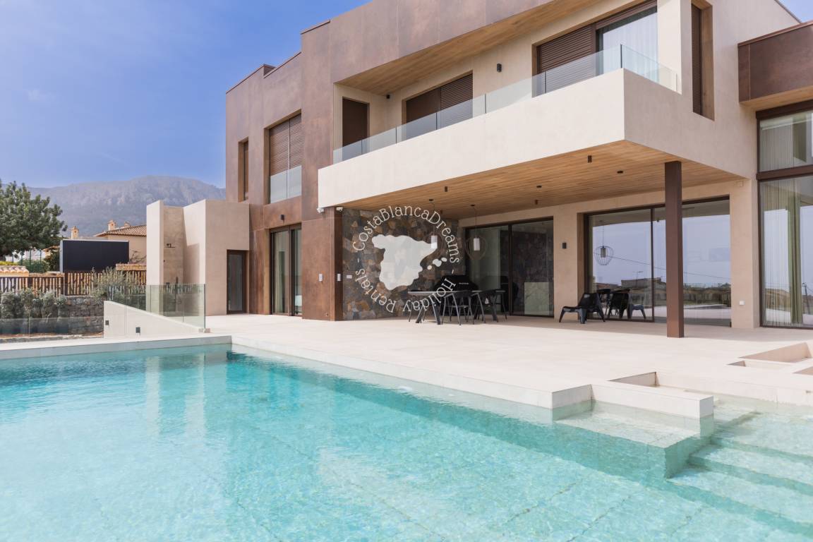 450 M² Villa ∙ 4 Habitaciones ∙ 10 Huéspedes - Calpe