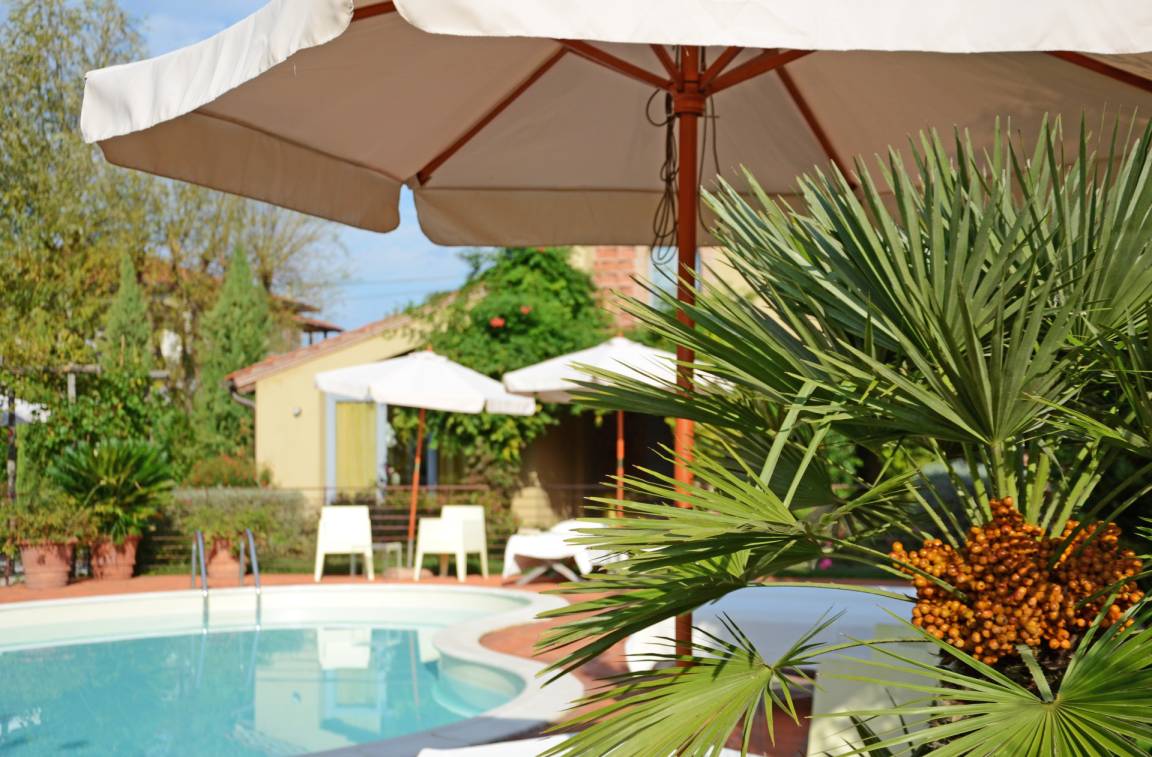 70 M² Ferienwohnung ∙ 1 Schlafzimmer ∙ 2 Gäste - Forte dei Marmi