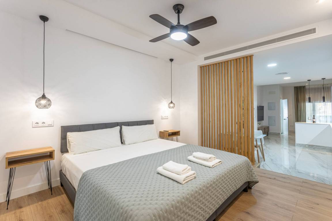 45 M² Apartamento ∙ 1 Habitación ∙ 3 Huéspedes - Alcalá de Guadaíra
